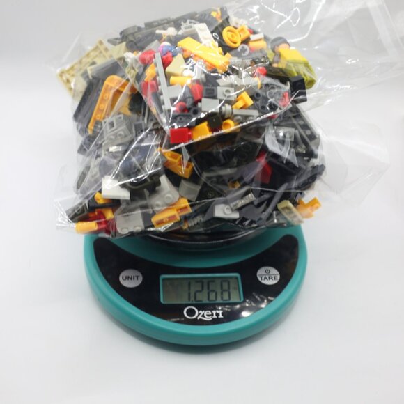 1.268 LBs of Building Blocks - Picture 5 of 5